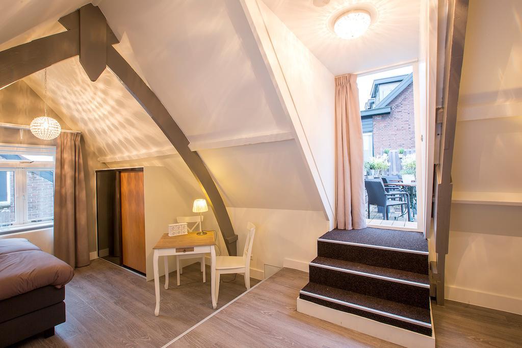 Bed & Breakfast De Vier Seizoenen 리쎄 객실 사진