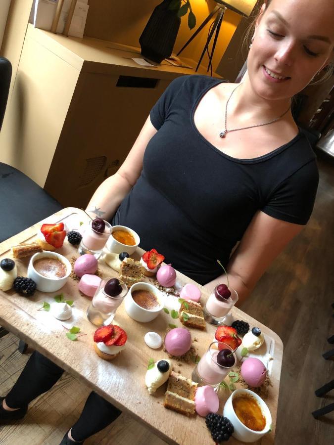Bed & Breakfast De Vier Seizoenen 리쎄 외부 사진